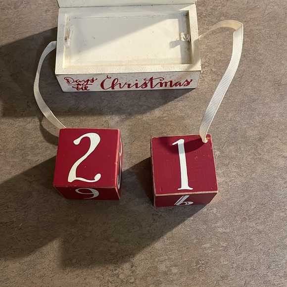 Christmas countdown ornament - Picture 3 of 4